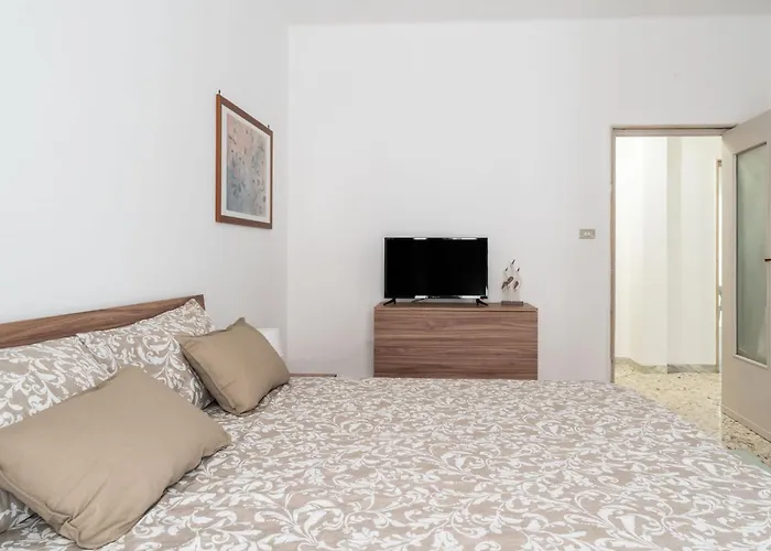 Station Classic By Wonderful Italy